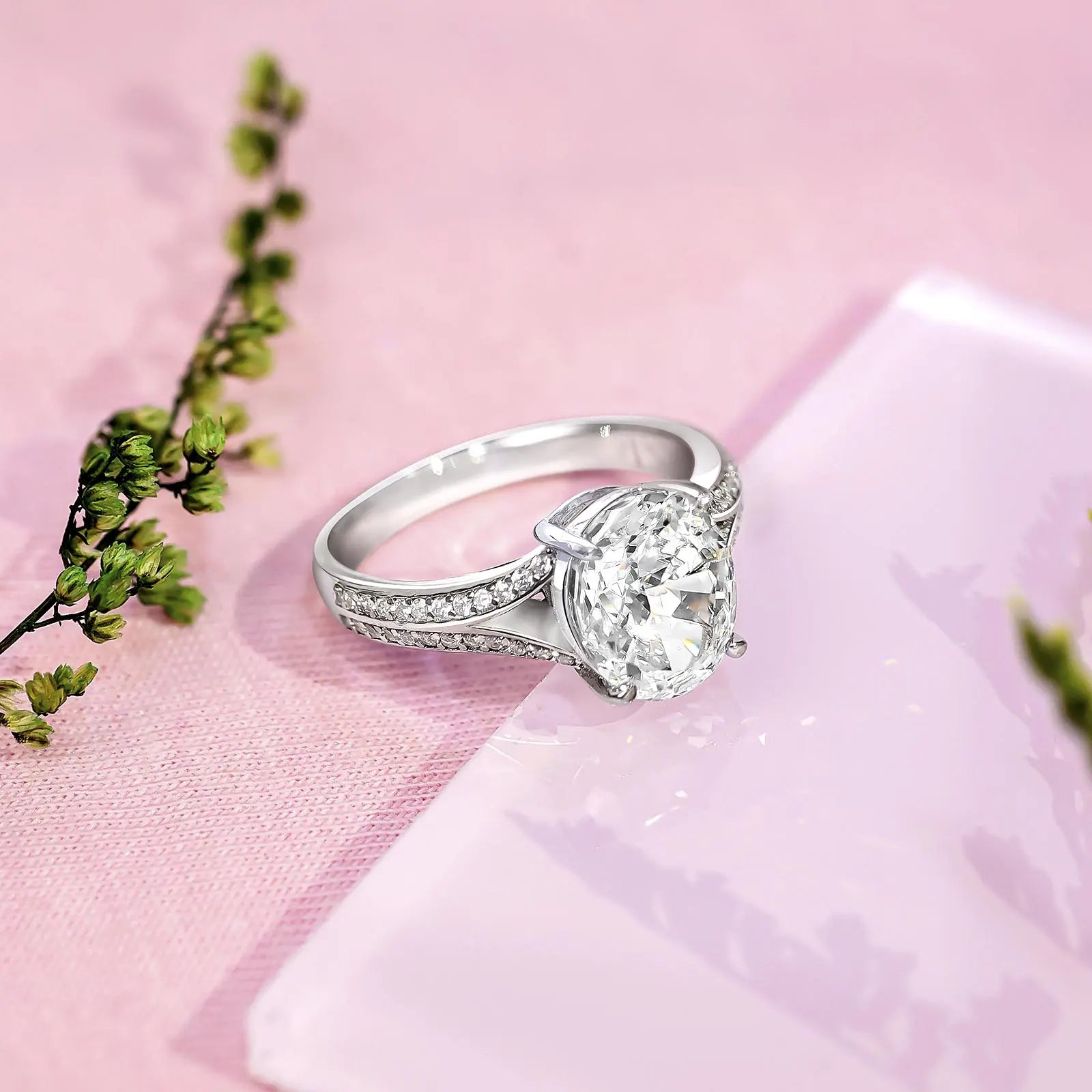 Oval Cut Silver Diamond Ring - Tweov Jewels