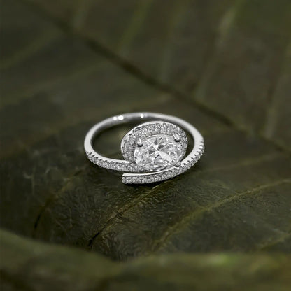 Round Cut Diamond Studded Spiral Silver Ring - Tweov Jewels