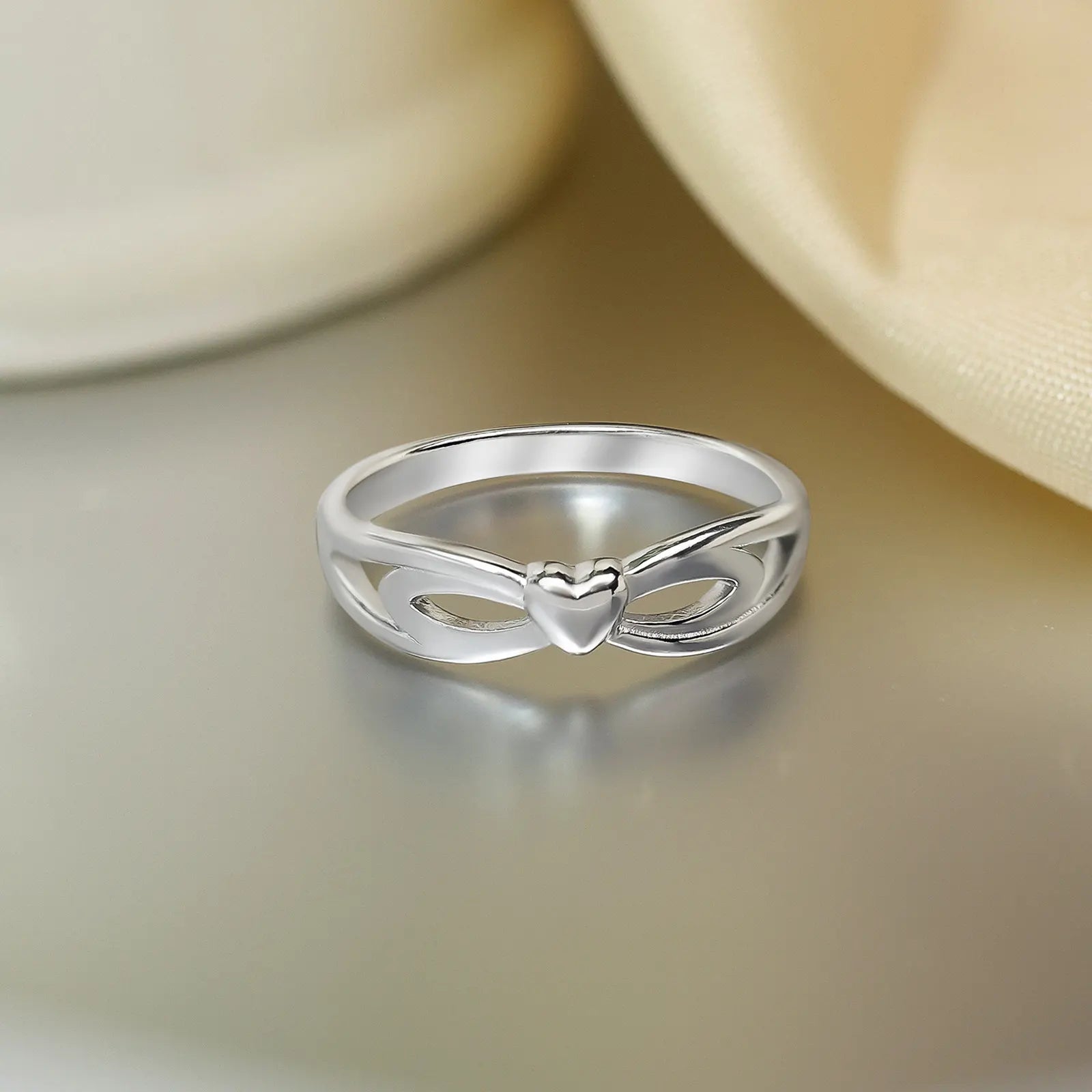 Silver Knotted Heart Ring