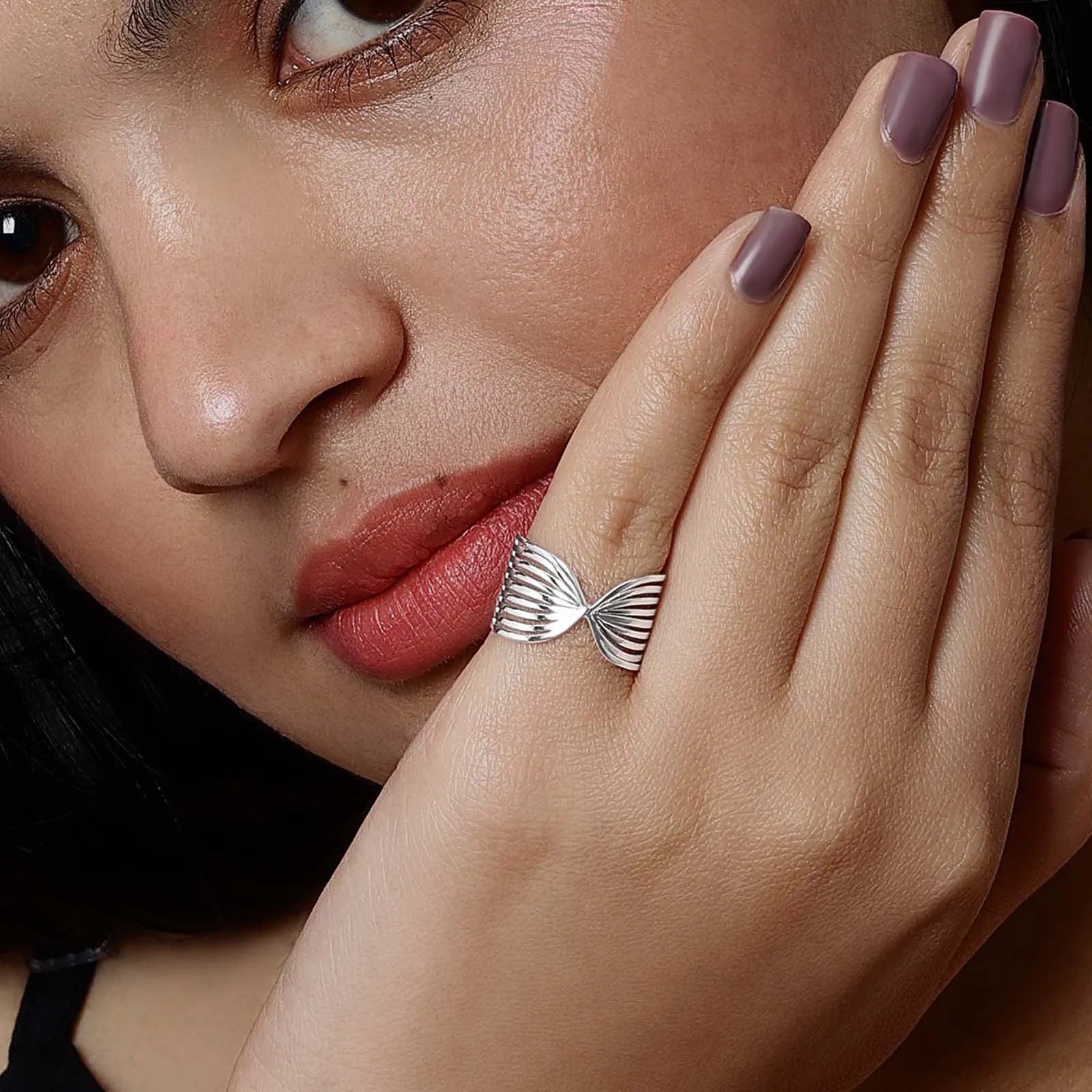 Silver Wing Design Band Ring