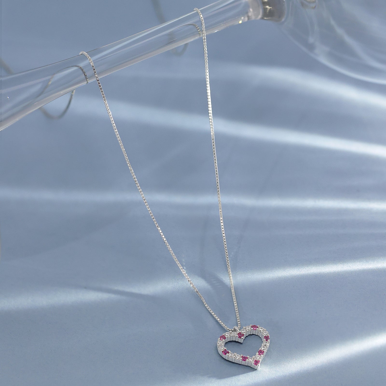 925 Sterling Silver Pink Heart Pendant with Chain