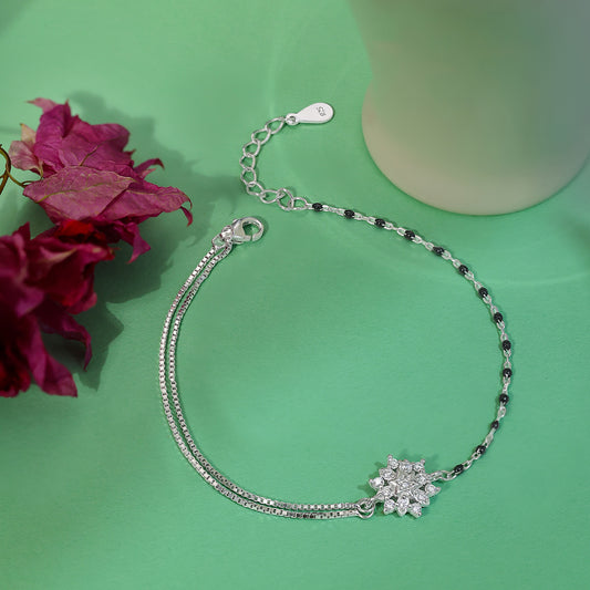 Exquisite Silver Floral Chain Bracelet
