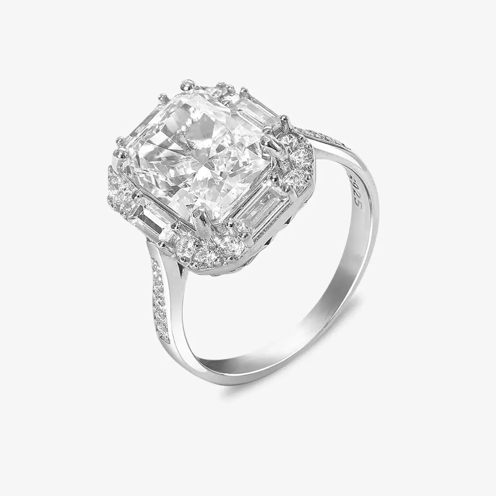 White Princess Cut Silver Ring - Tweov Jewels