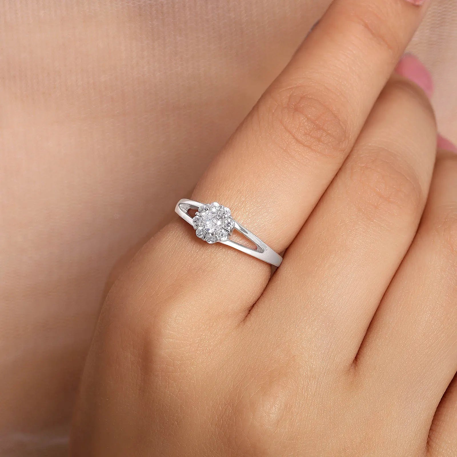Floral Cubic Zirconia Studded Silver Ring - Tweov Jewels