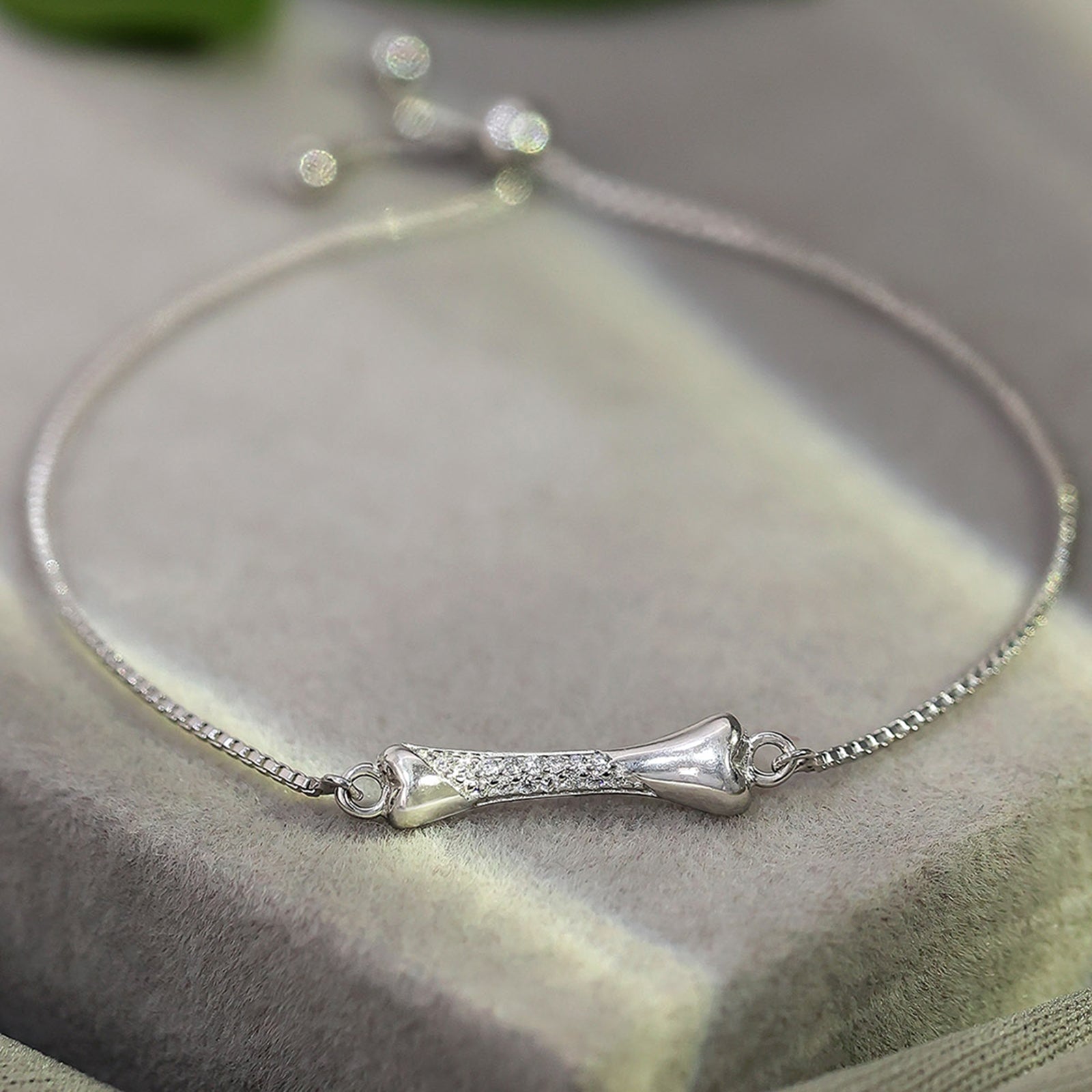 Silver Bracelets - 925 Sterling Silver Round Zirconia Bow Charm Bracelet
