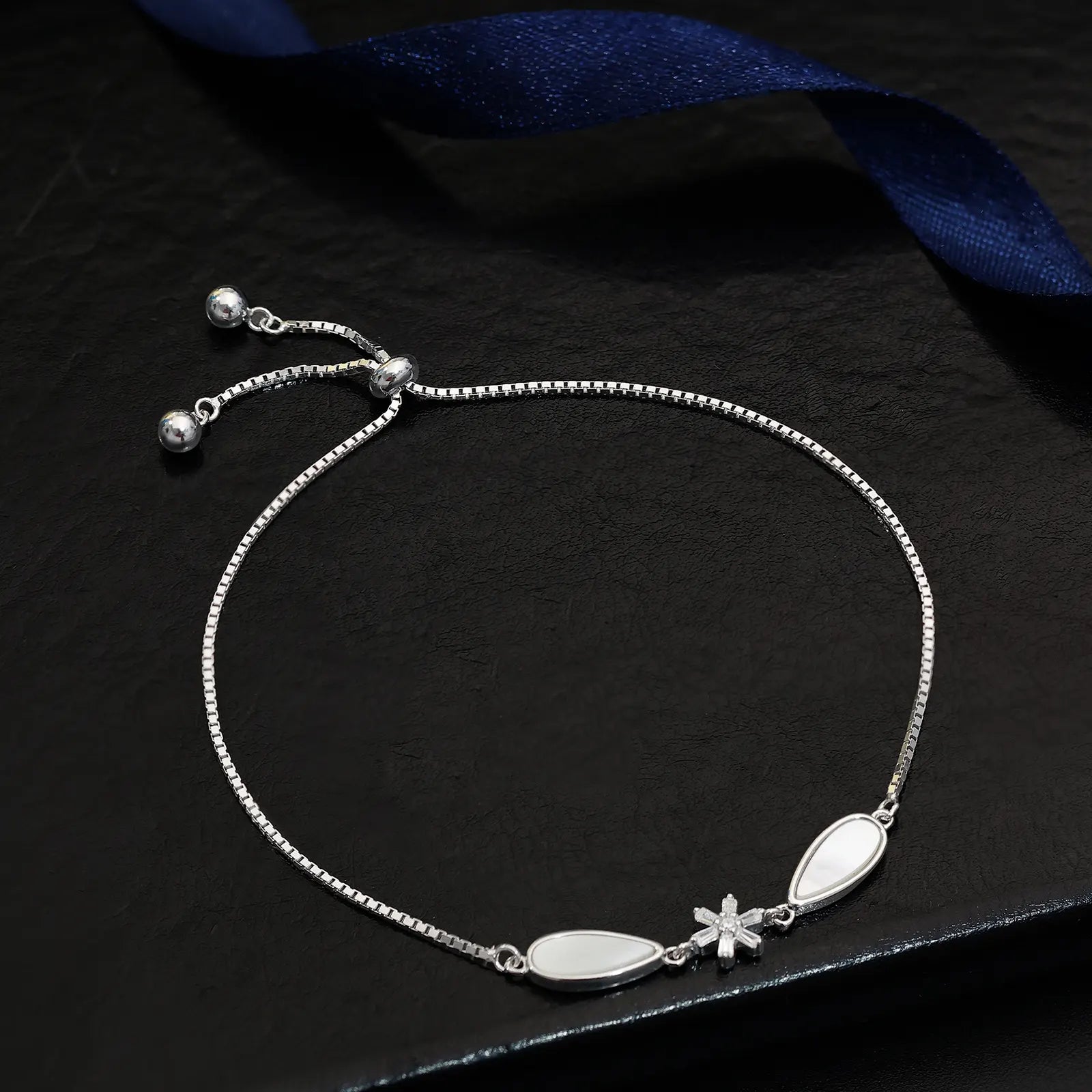 Floral Mother of Pearl Silver Bracelet - Tweov Jewels