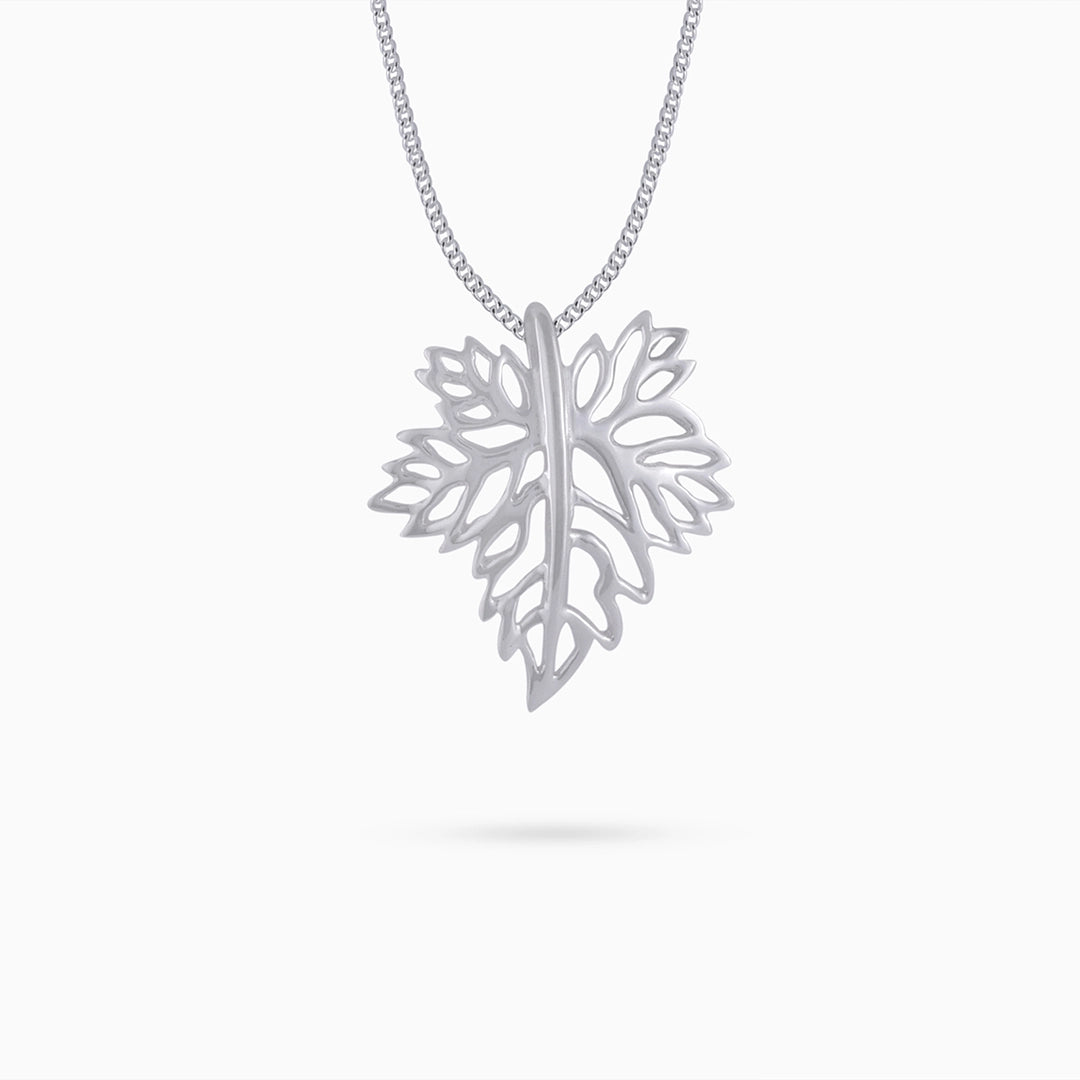 Neck Pieces - Pure Silver Pendant &#8211; Glowy Maple Leaf Model