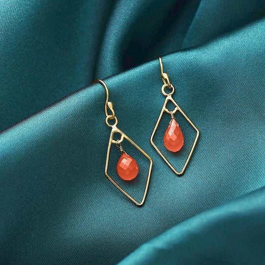 Contemporary Jewellery - Pure Silver Earrings &#8211; Diamond Shaped Carnelian Drop