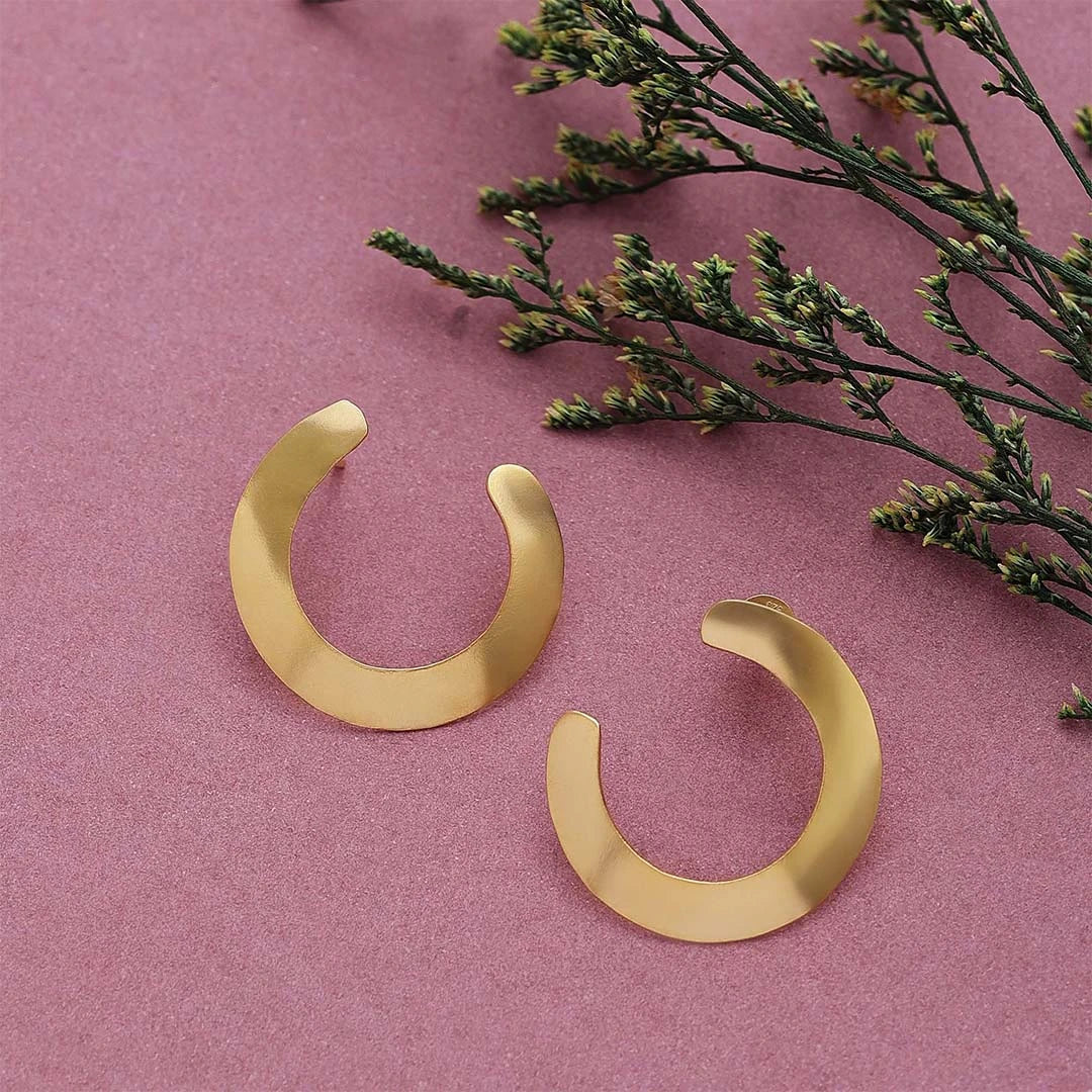 Contemporary Jewellery - Pure Silver Earrings &#8211; Stylish Gold Finish C-Hoops