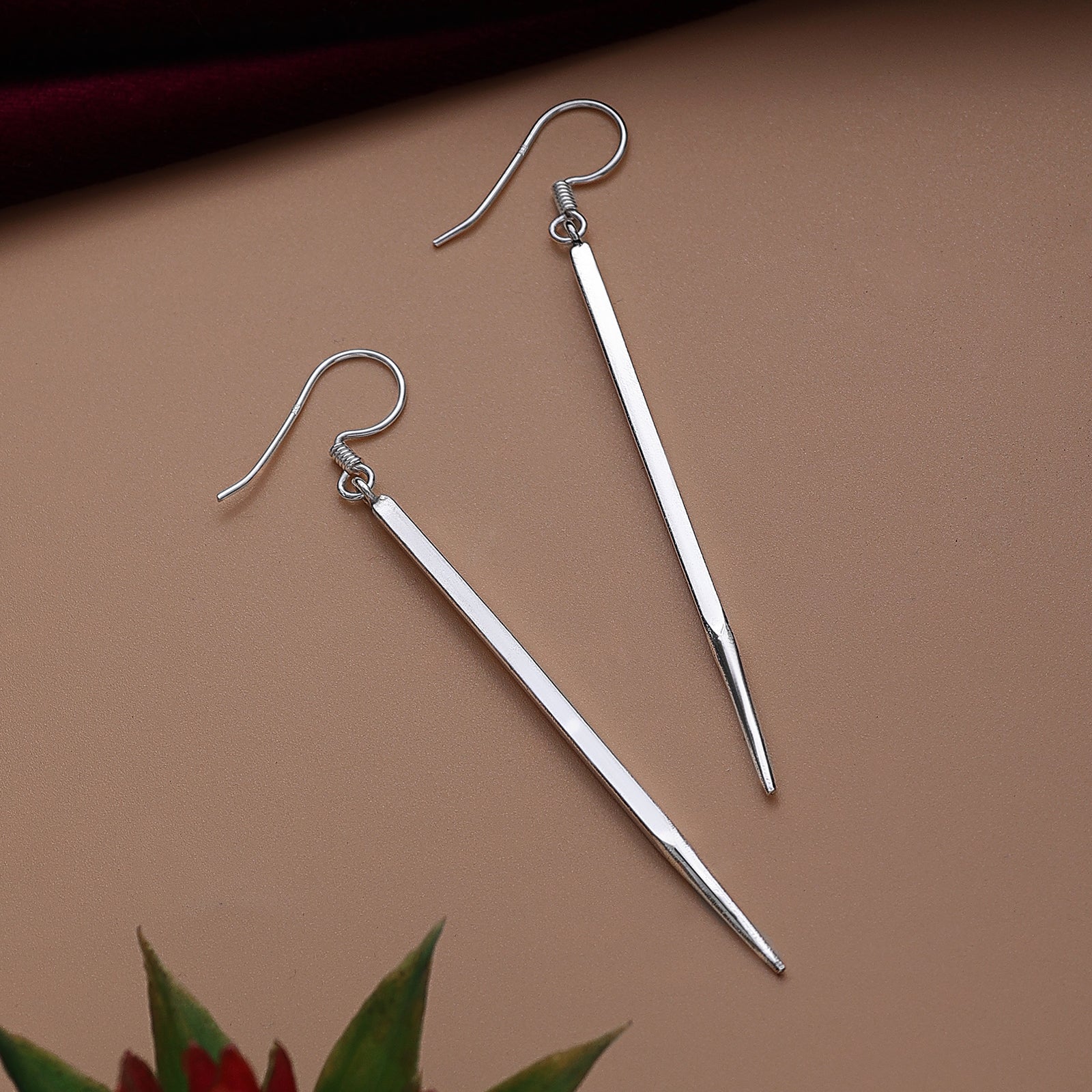 Pure Silver Earrings - Dazzling Pencil-Shaped Design - Tweov Jewels