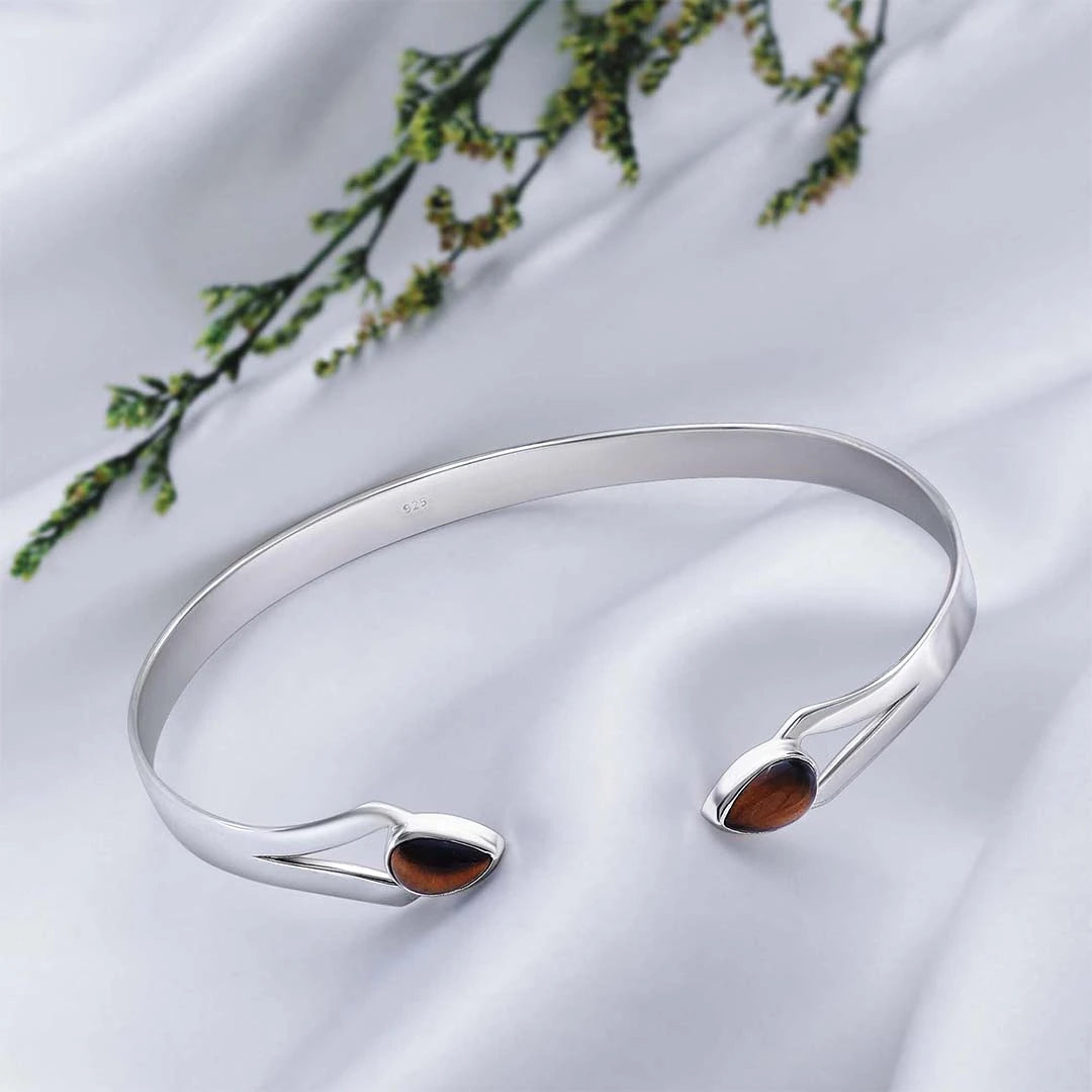 Contemporary Jewellery - Pure Silver Bracelet &#8211; Elite Tiger-Eye Stone Design