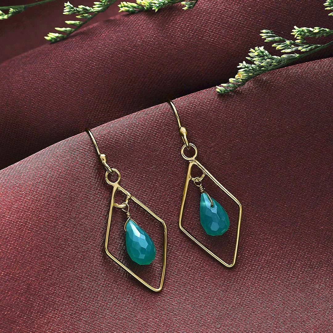 Drop Earrings - Pure Silver Earrings &#8211; Bold Gold Green Garnet