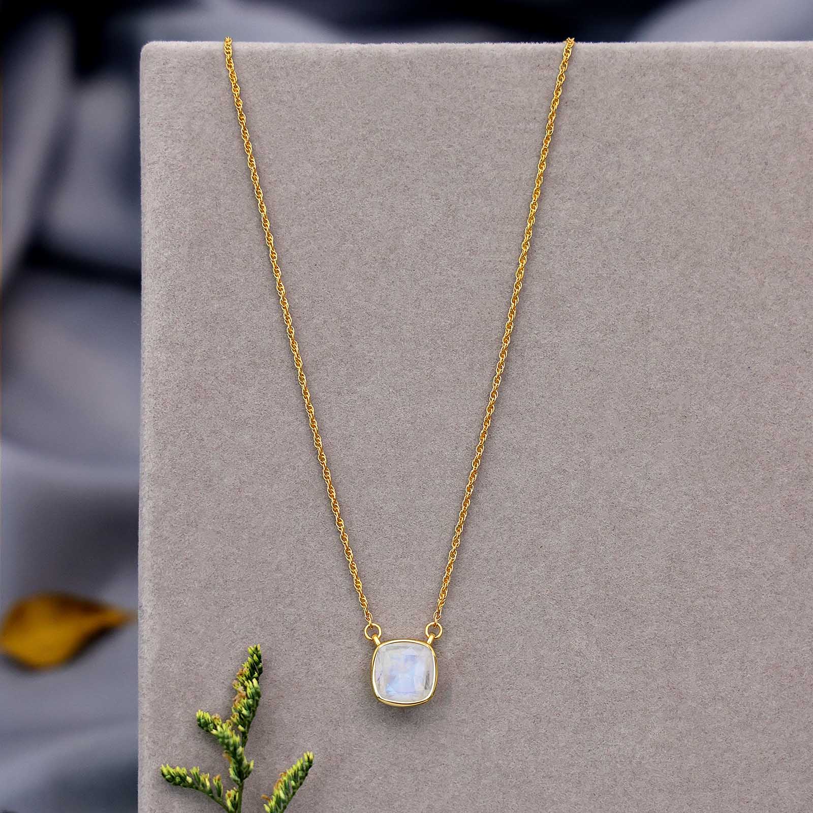 Silver Necklaces - Gold-Plated Silver Necklace with Moonstone