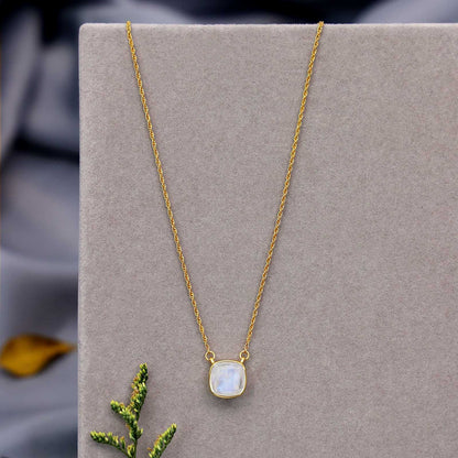 Silver Necklaces - Gold-Plated Silver Necklace with Moonstone