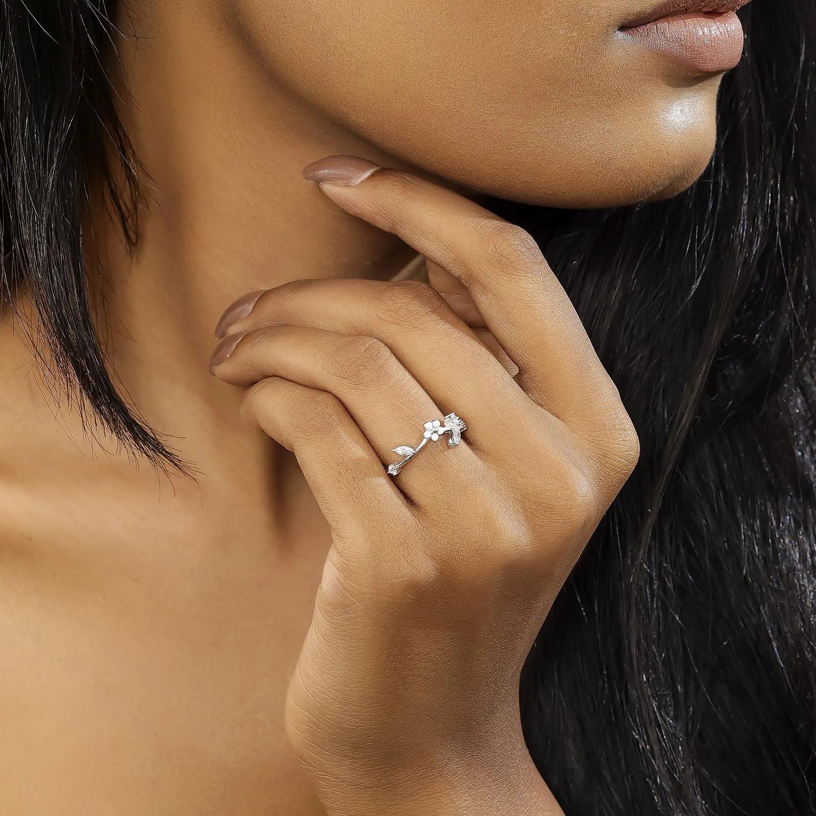 White Flower Silver Ring for Women - Tweov Jewels