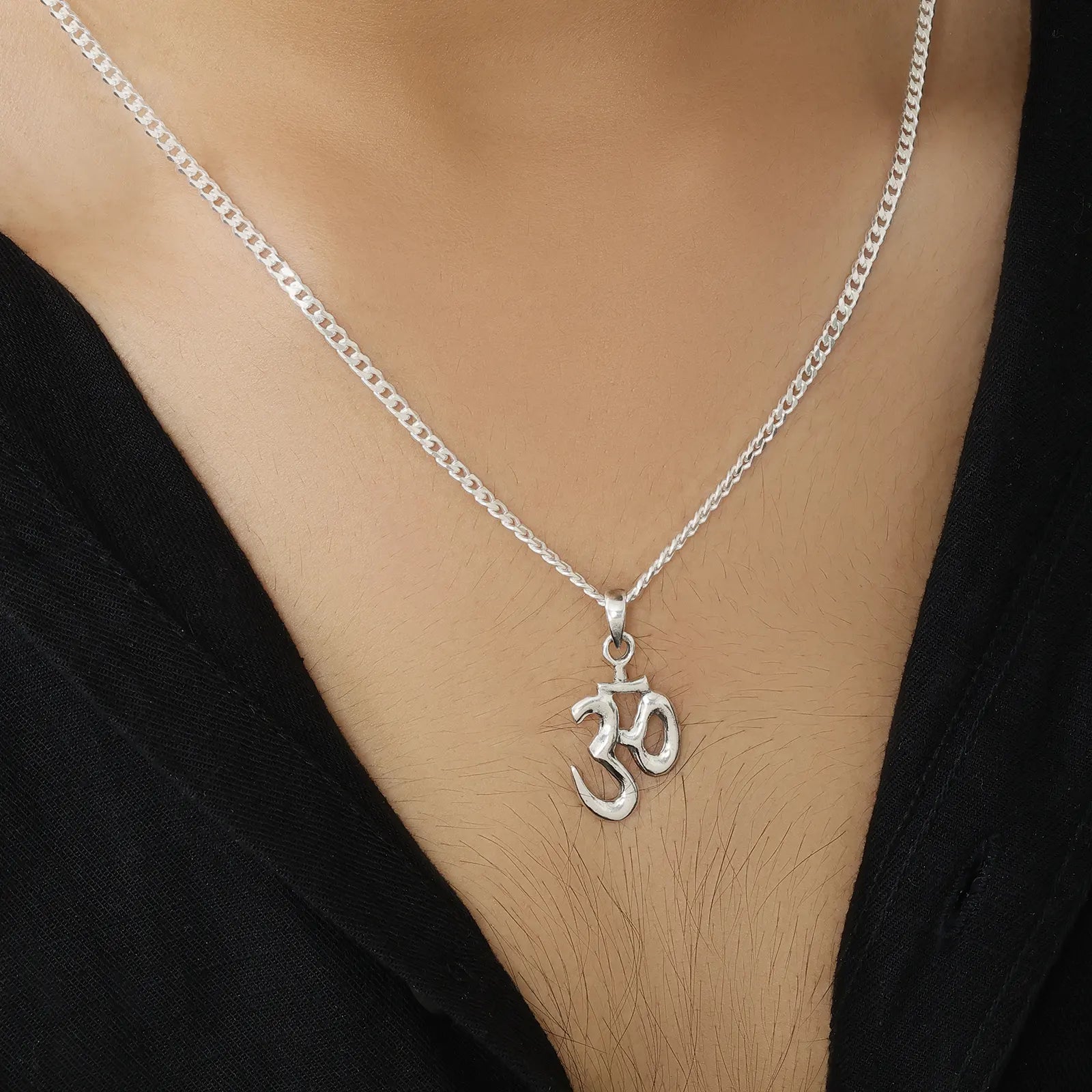 Om Pendant in Pure Silver