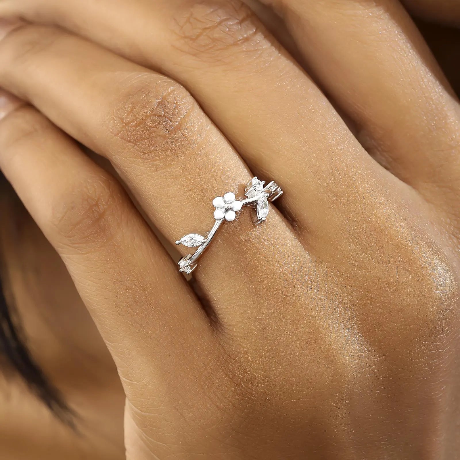 White Flower Silver Ring for Women - Tweov Jewels