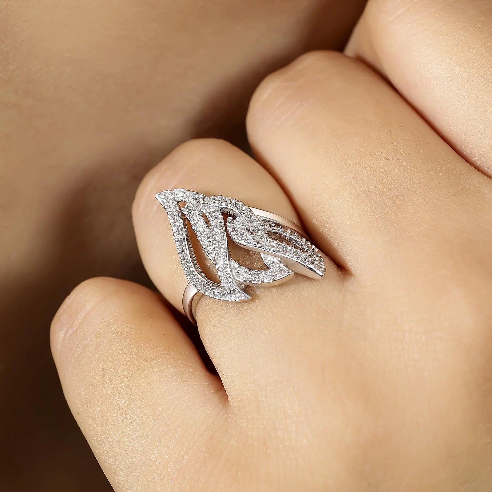 Sparkling Zircon Studded Leaf Design Silver Ring