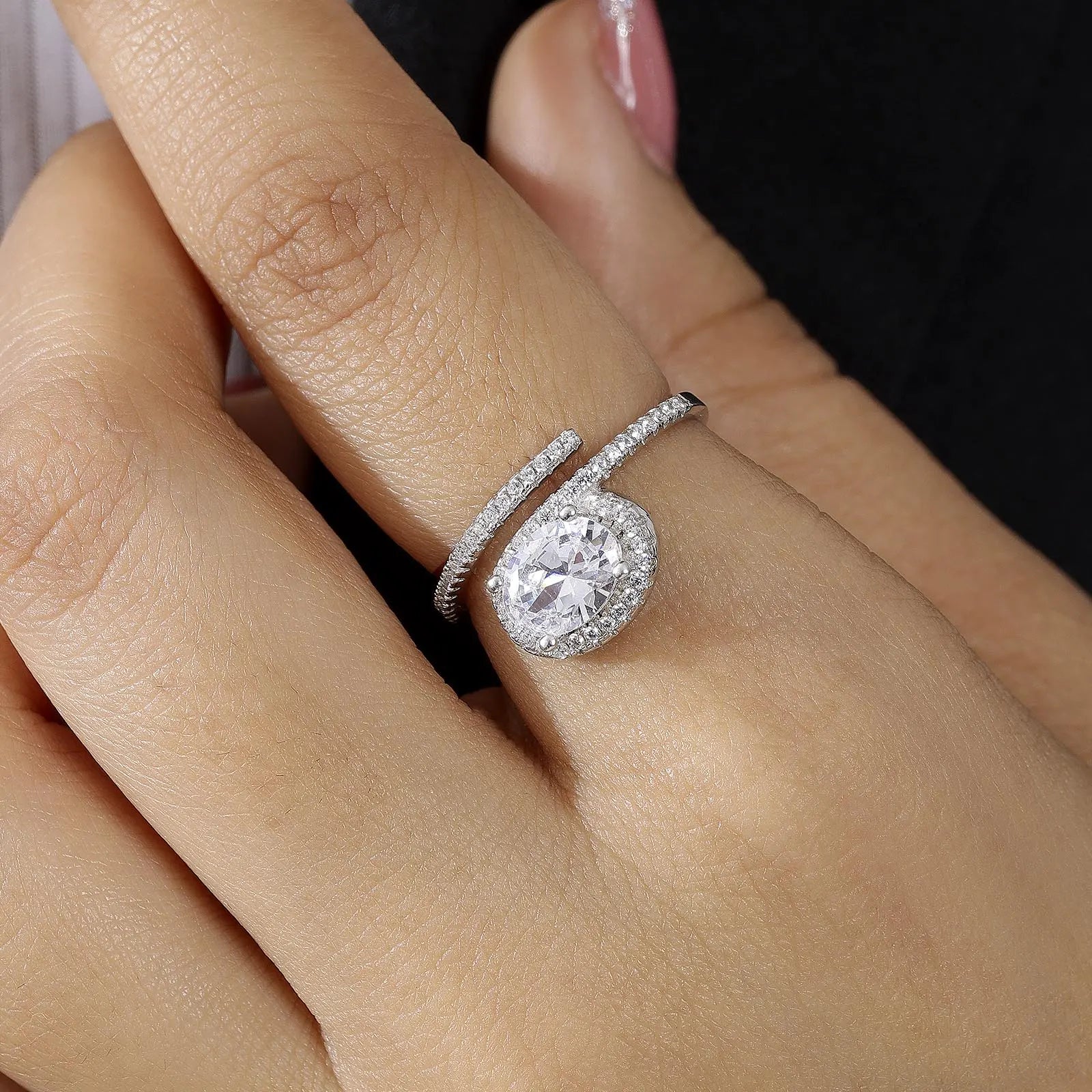 Round Cut Diamond Studded Spiral Silver Ring - Tweov Jewels