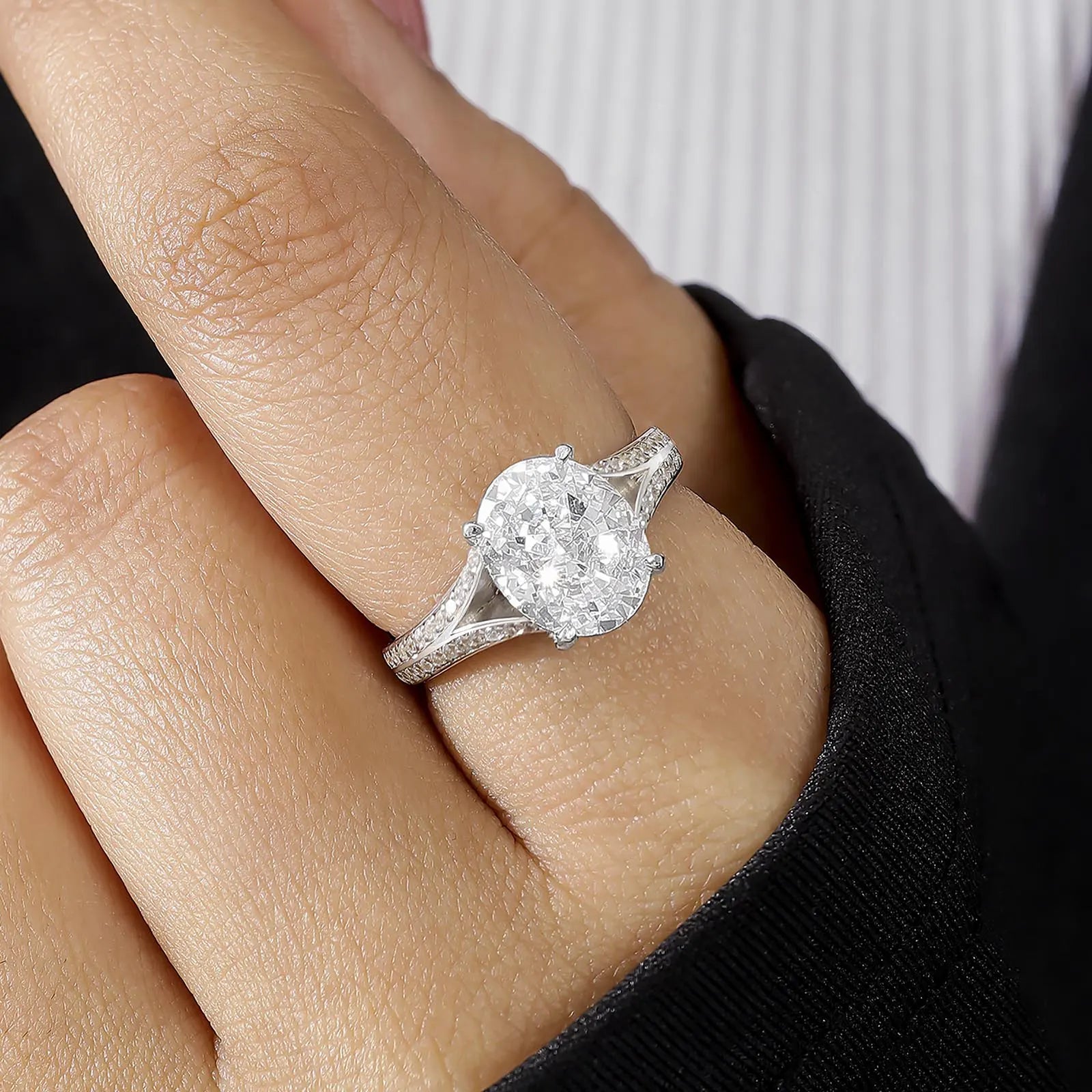 Oval Cut Silver Diamond Ring - Tweov Jewels