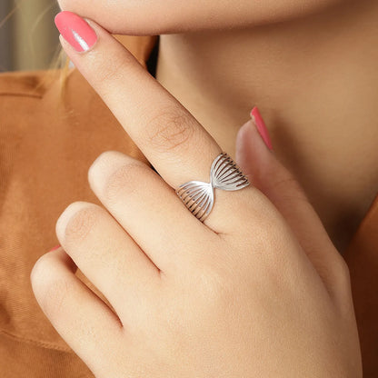 Silver Wing Design Band Ring