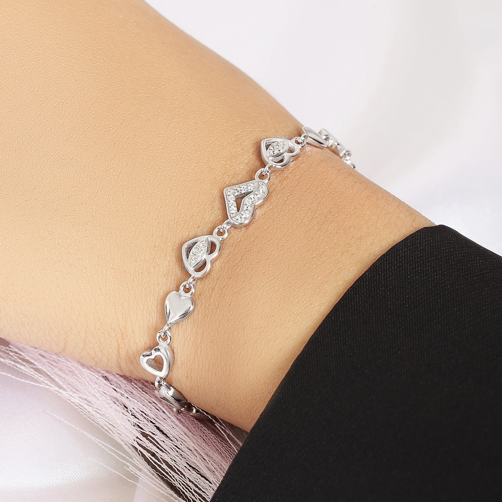 925 Sterling Silver CZ Trendy Heart Bracelet for Women