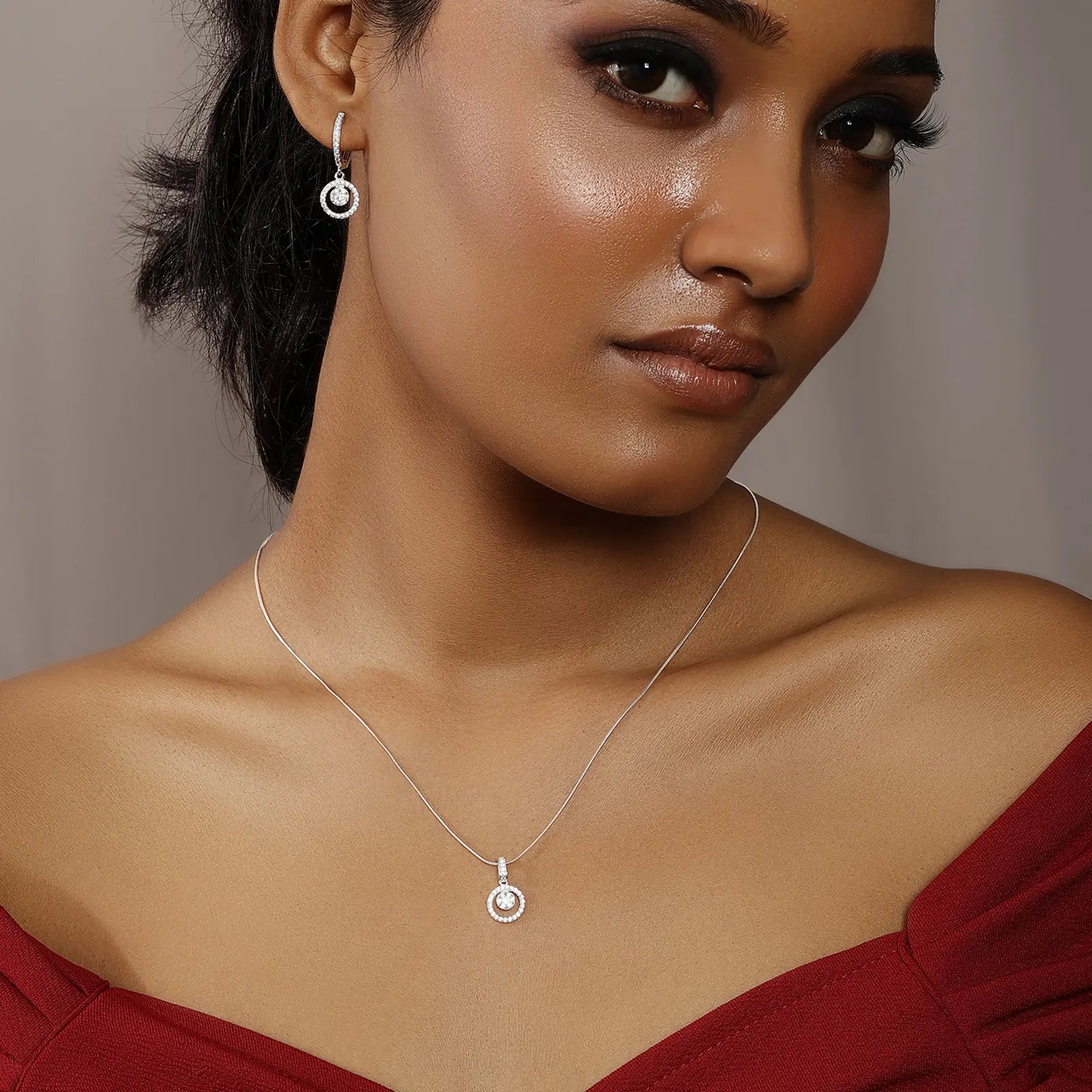 Round Cut Silver Floral Pendant & Hoop Earrings Set - Tweov Jewels