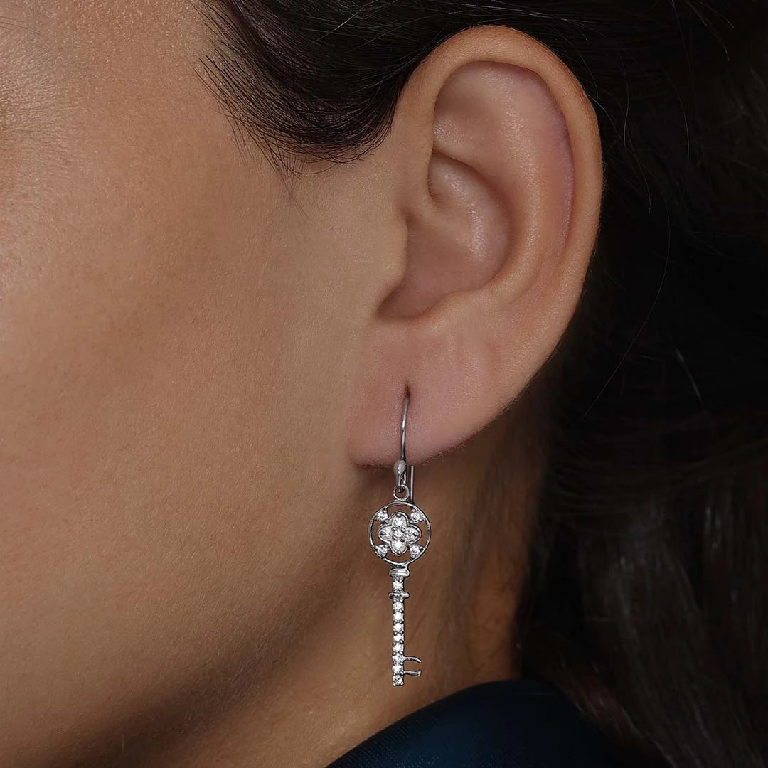 Great Summer Sale - Pure Silver Jewellery Sets &#8211; Cubic Zirconia Key Earrings With Pendant Set