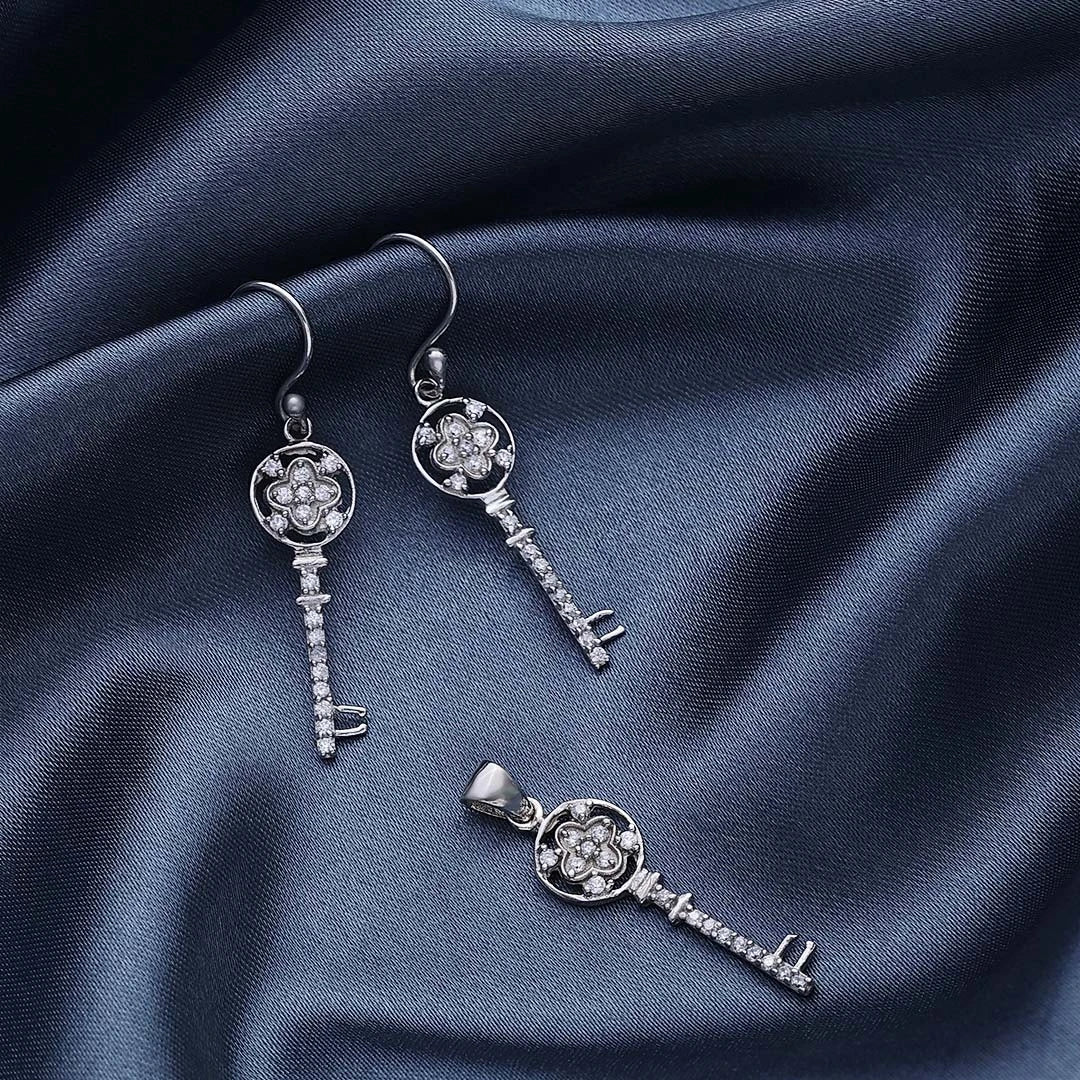 Contemporary Jewellery - Pure Silver Jewellery Sets &#8211; Cubic Zirconia Key Earrings With Pendant Set