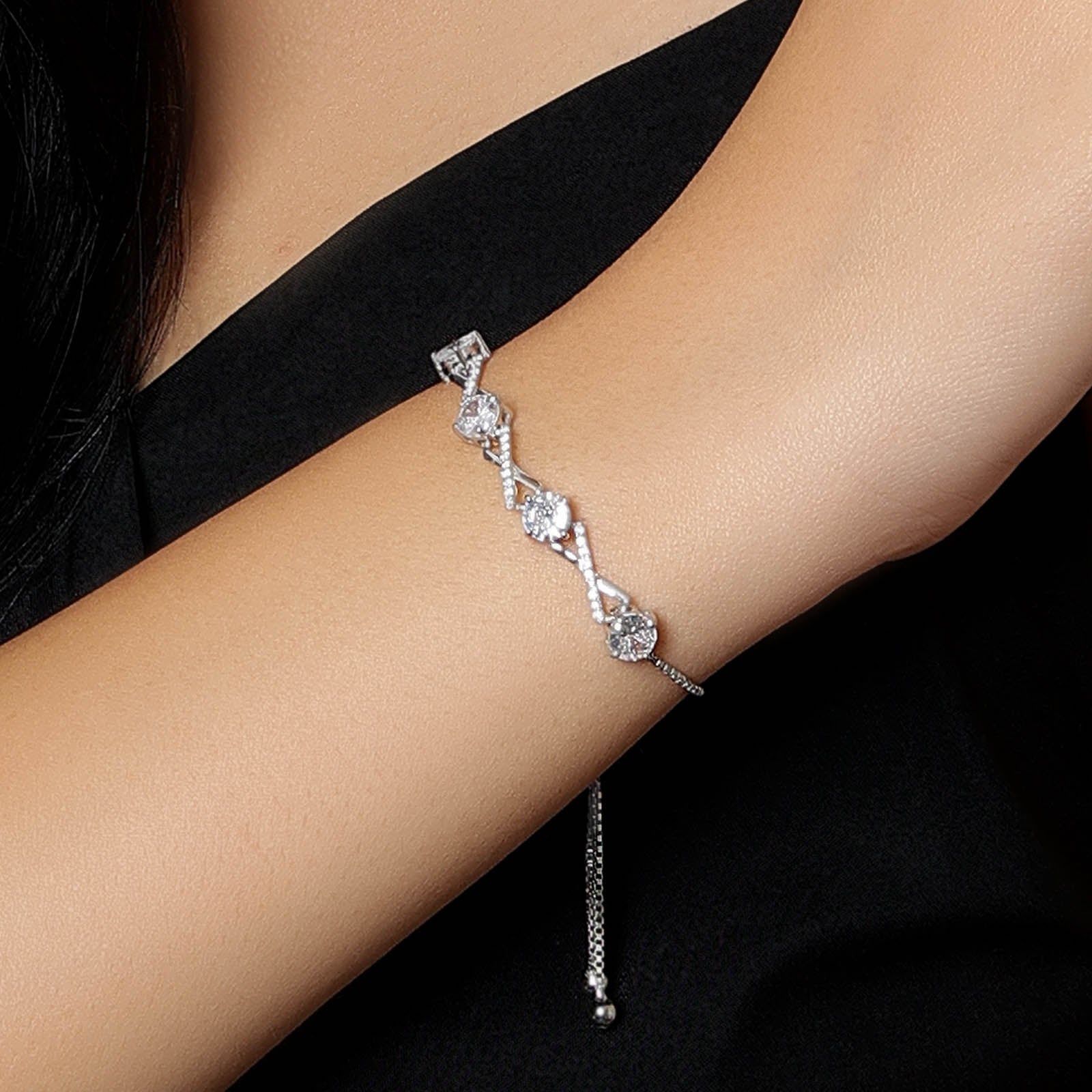 Silver chain bracelet - Pure Silver Bracelet for Women &#8211; Made With X-Locked Zircon