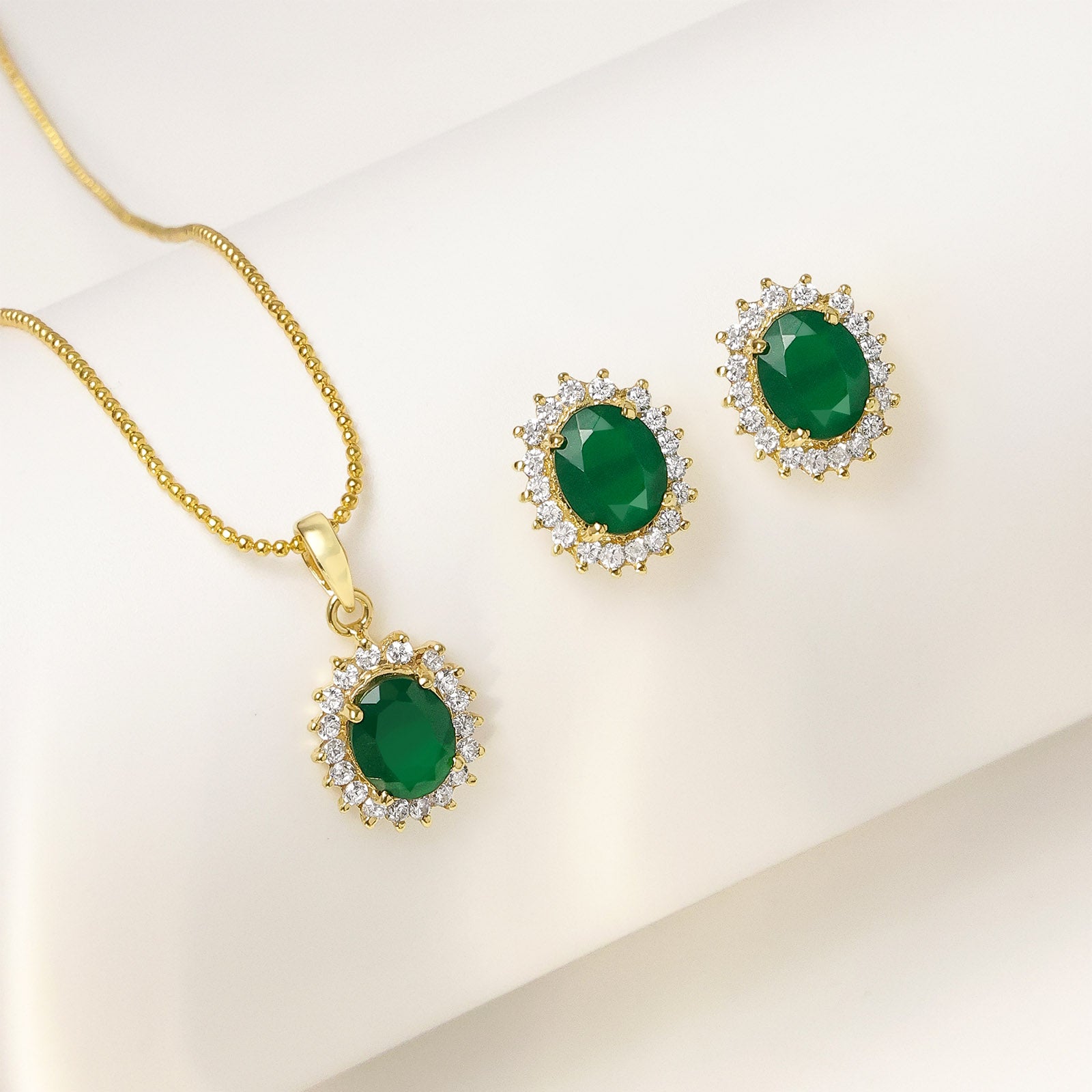 Jewellery Sets - Pure Silver Jewellery Sets &#8211; Royal Emerald Earrings With CZ Pendant Set