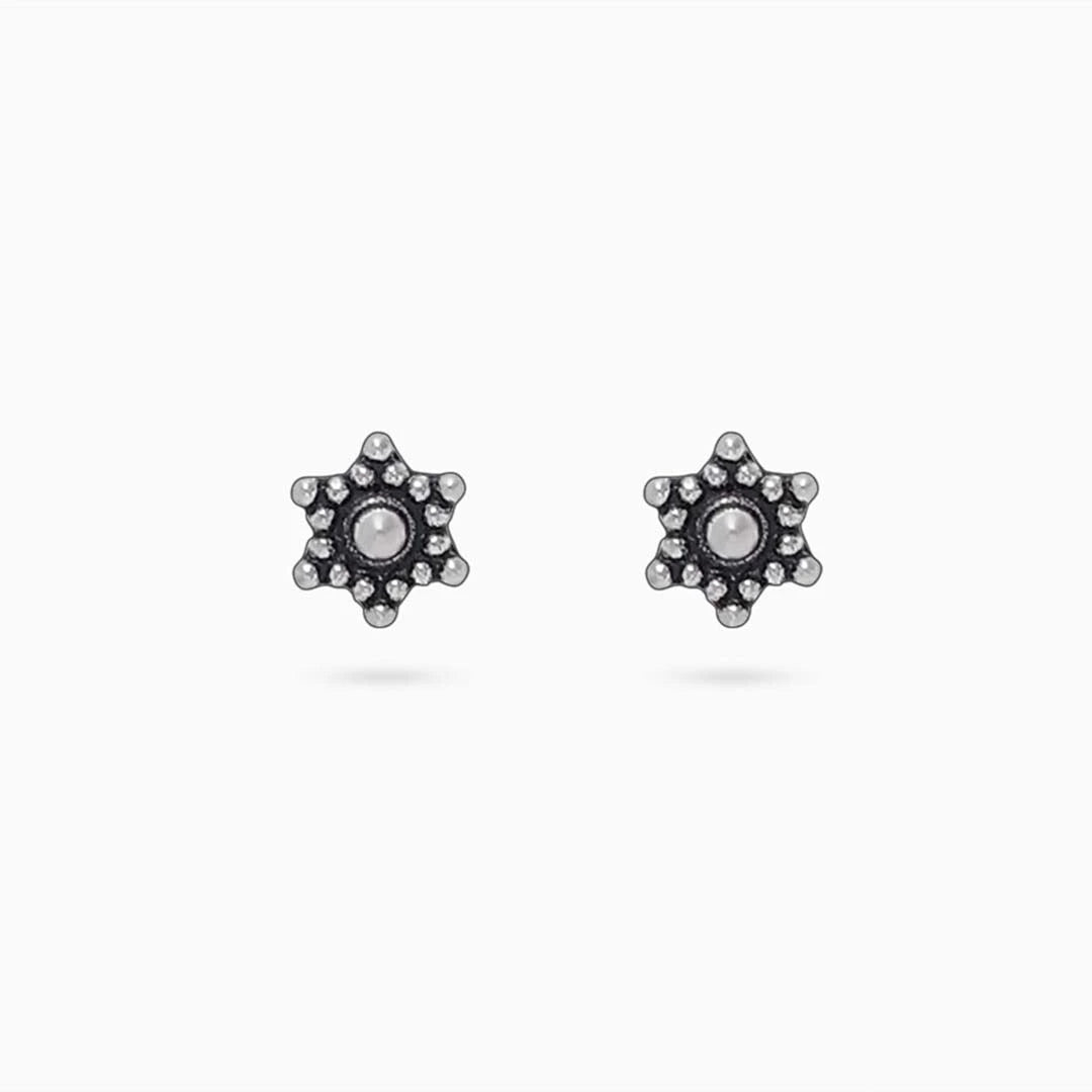 Tops Earrings - Pure 925 Silver Stud &#8211; Oxidized Star Model