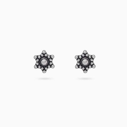 Tops Earrings - Pure 925 Silver Stud &#8211; Oxidized Star Model