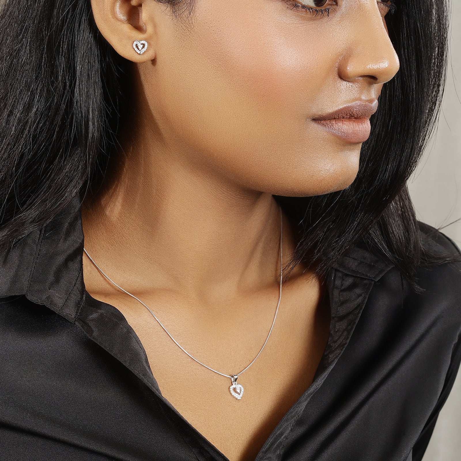Heart Shaped Silver Pendant & Earrings Set - Tweov Jewels