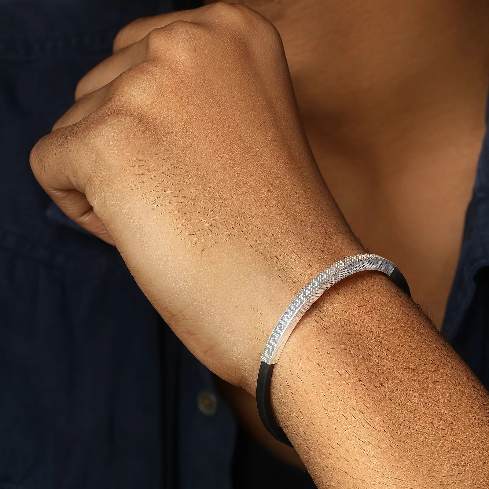 Silver Black Band Bracelet - Tweov Jewels