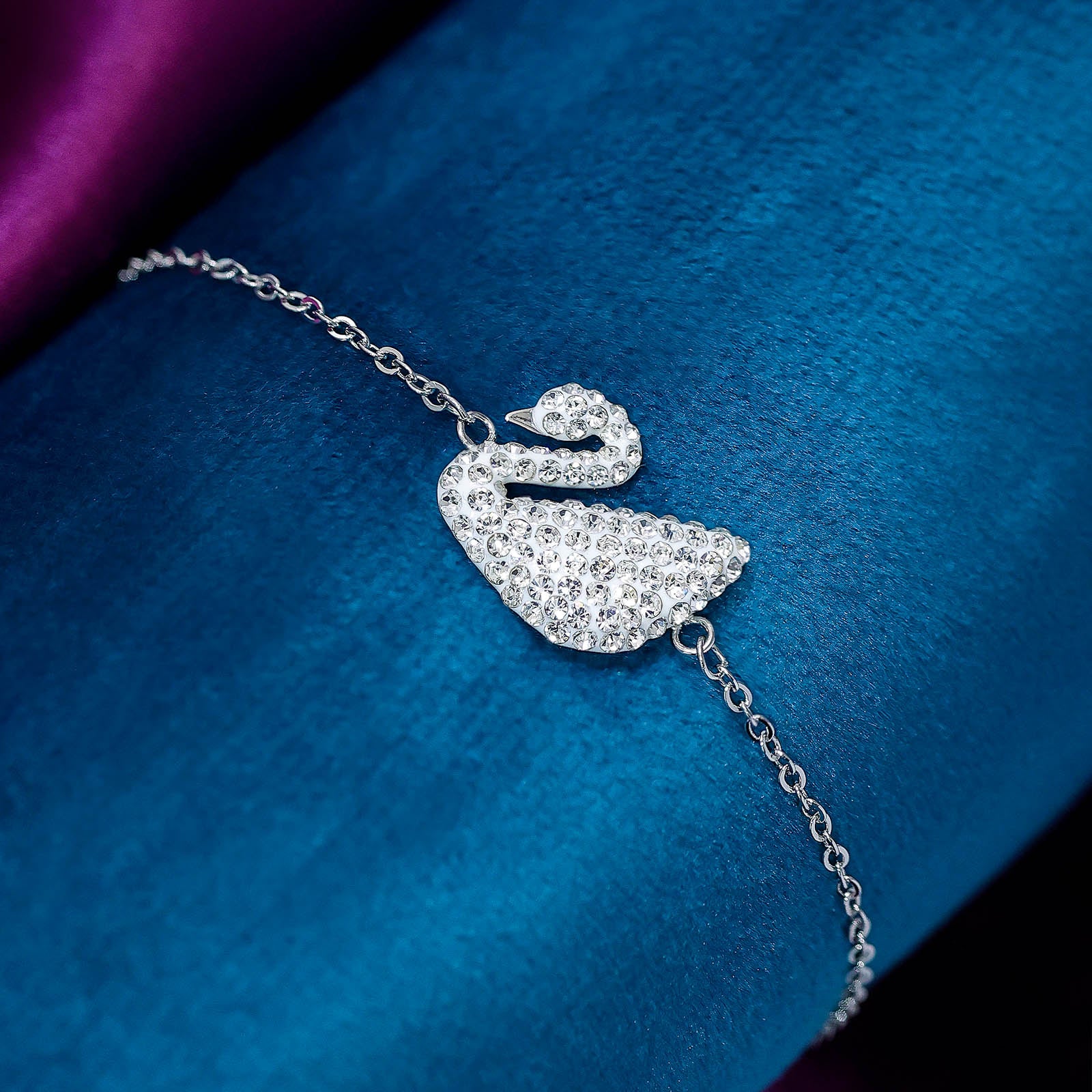 Uncategorized - Pure 925 Silver Bracelet &#8211; Swarovski Swan Bracelet