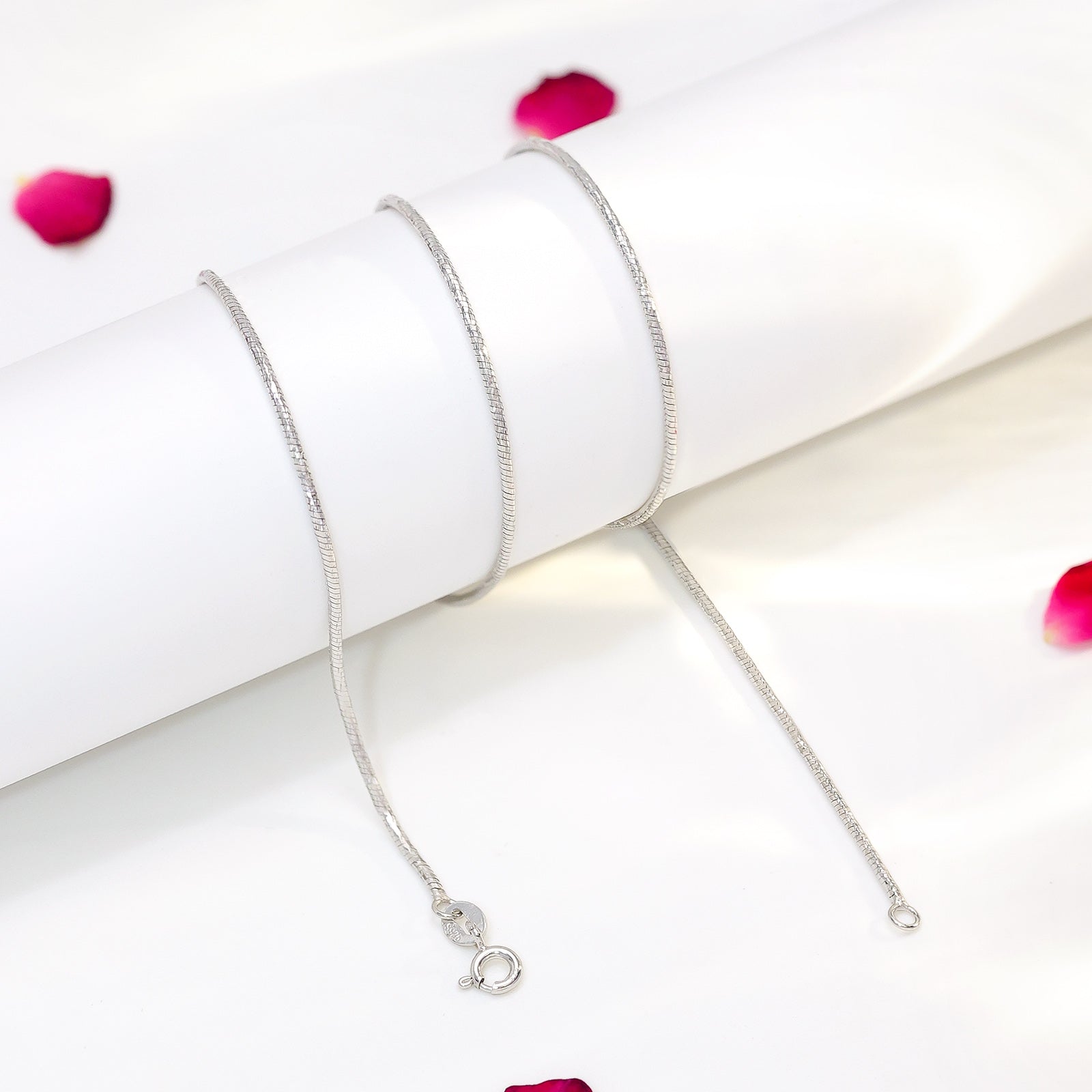 Uncategorized - Pure 925 Silver Chain &#8211; Sleek Silvery Serpent