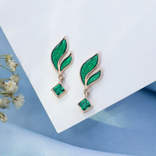 Silver Earrings - Pure 925 Silver Earrings &#8211;  Radiant Emerald Leaf Danglers