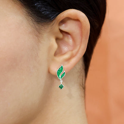 385 - Pure 925 Silver Earrings &#8211;  Radiant emerald Leaf Danglers