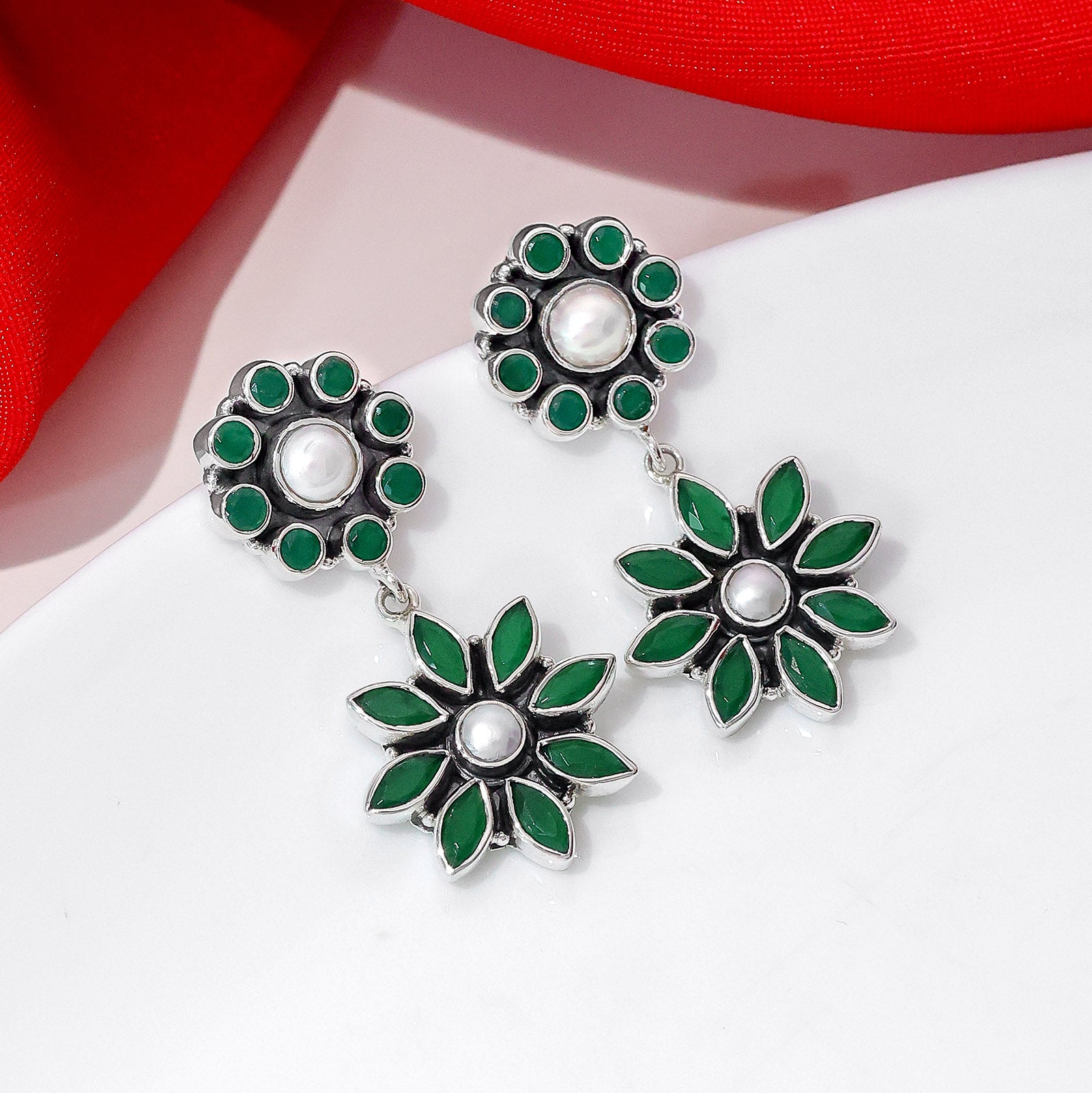 Pure Silver Earrings - Floral Dangle with Pearl and Emerald - Tweov Jewels