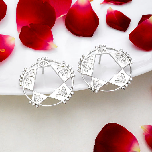 Silver Earrings - Pure Silver Earrings &#8211; Petal Carved Geometric Earrings Silver