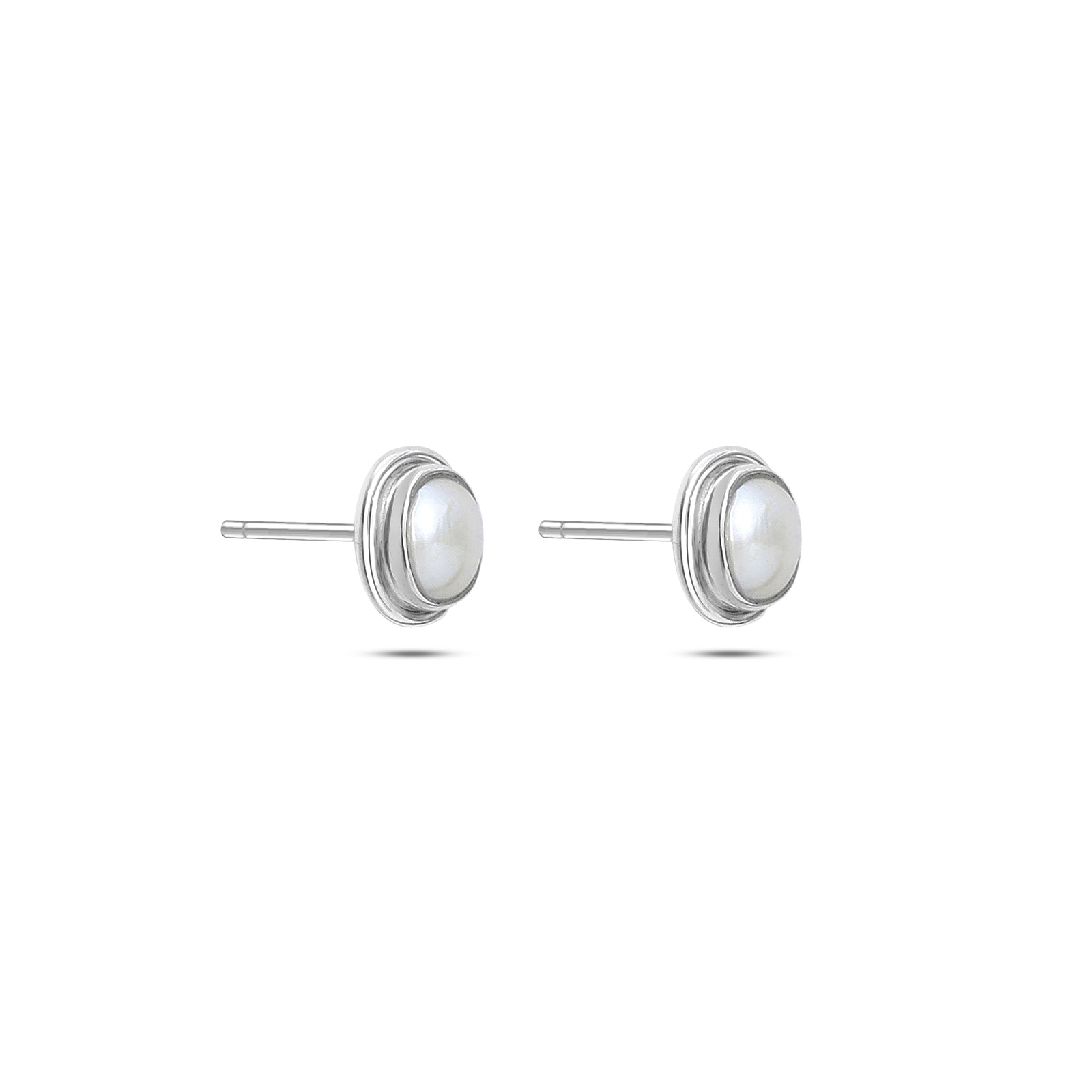 161 - Pure Silver Earrings &#8211; Timeless Classic Oval Pearl