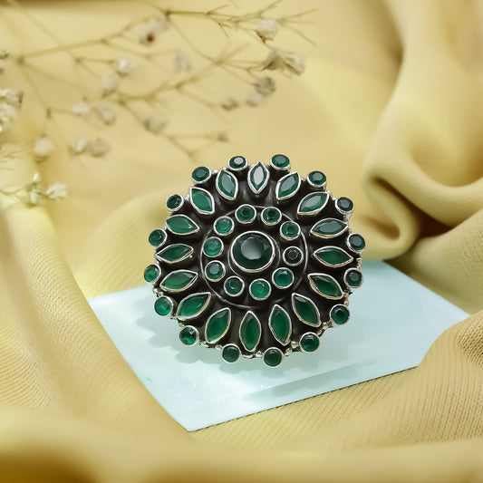 Uncategorized - Pure Silver Ring &#8211; Emerald Blossom Filigree
