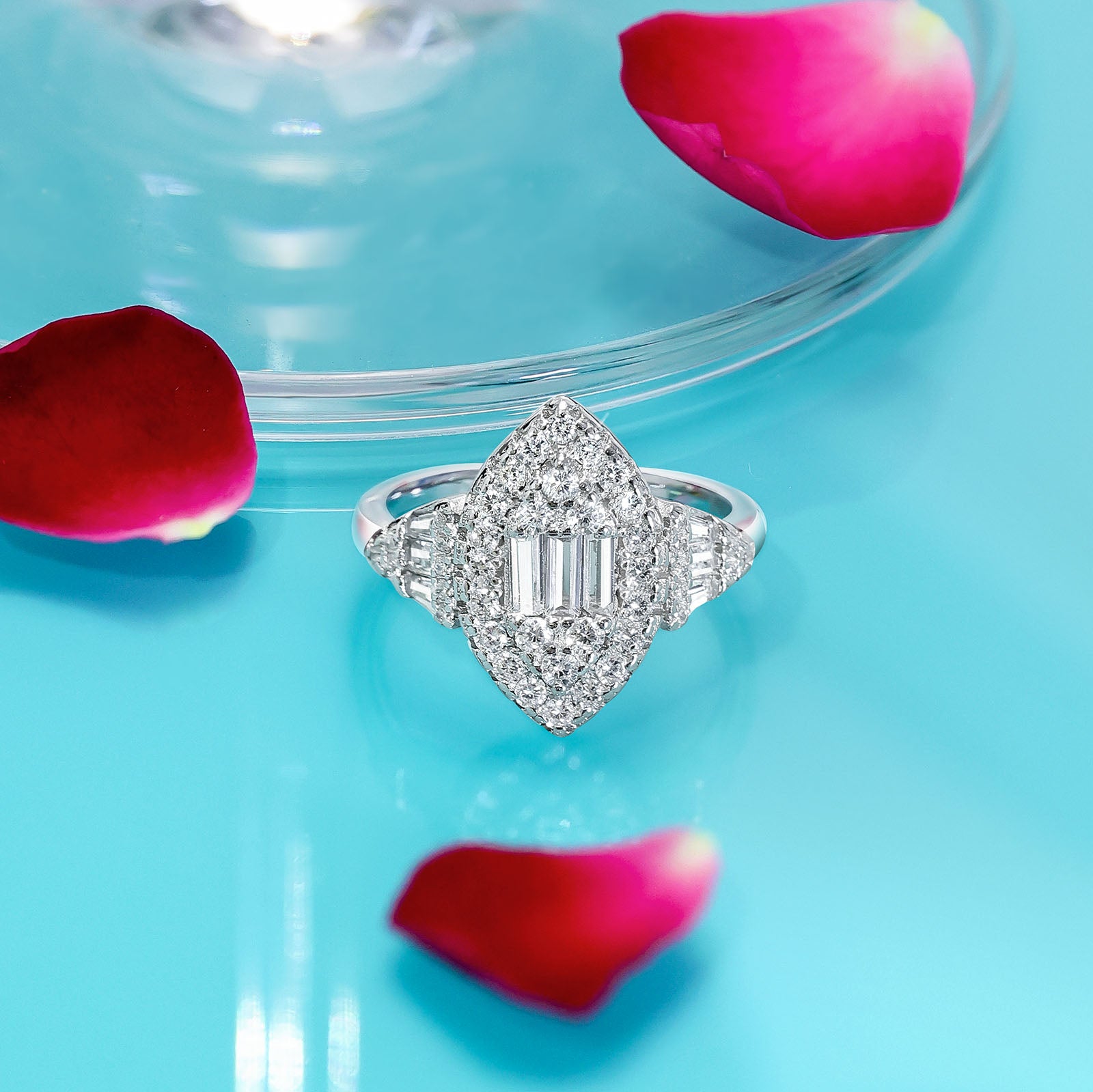Uncategorized - Pure Silver Ring &#8211; Marquise Stone Ring in Silver