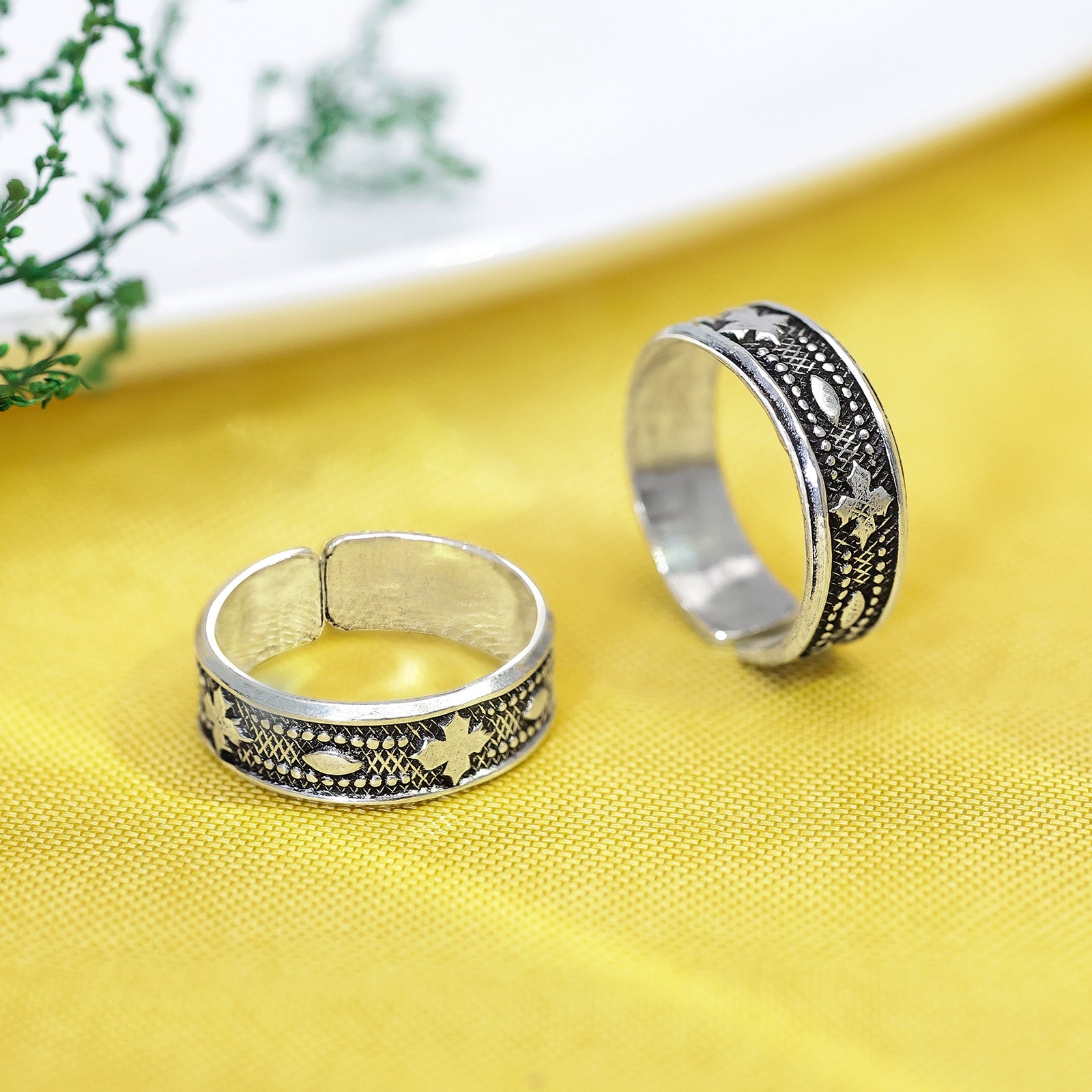 Uncategorized - Pure Silver Toe Ring &#8211; Leaf Whisper With Die-Casting