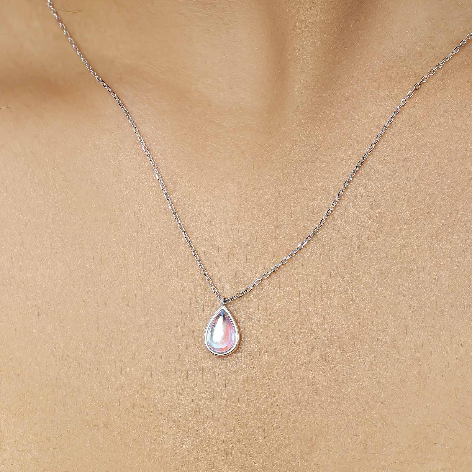 Silver Necklaces - Silver Pendant on Necklace With Blue Topaz