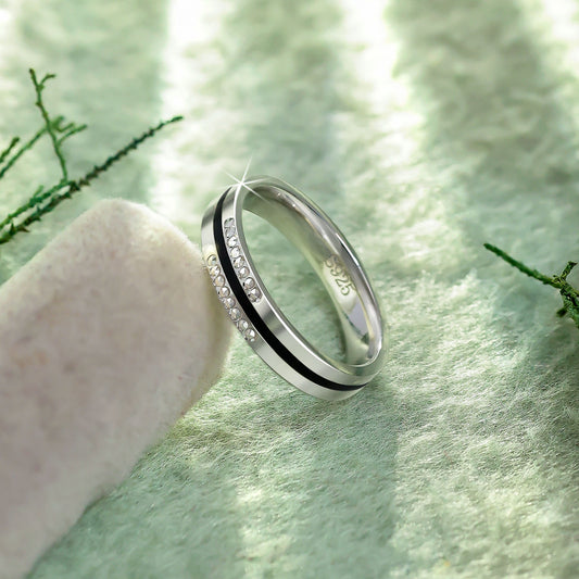 Silver Ring for Men – Bold Yet Minimalist